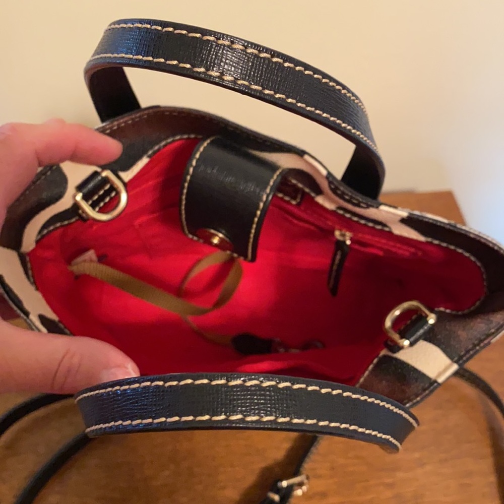 EUC Dooney Serengeti mini waverly - Picture 2 of 7